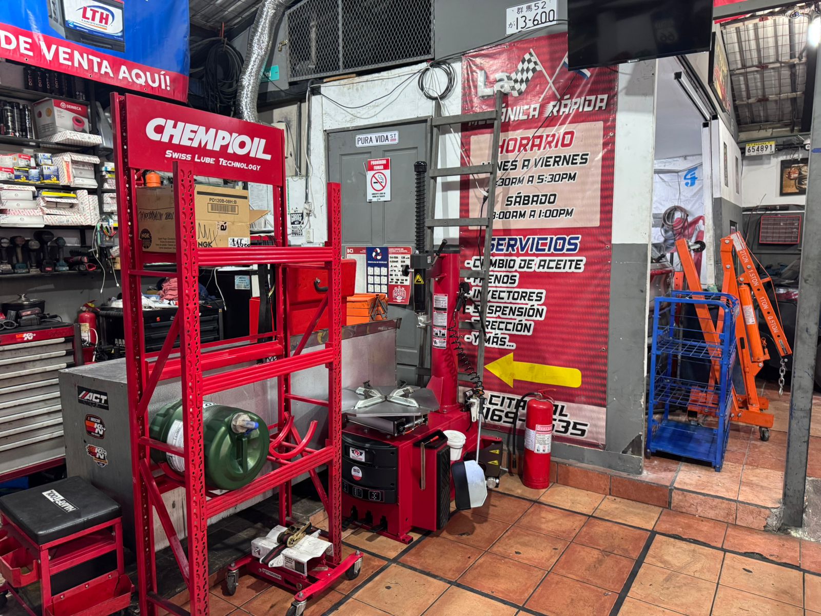 Taller por dentro, productos Chempioil